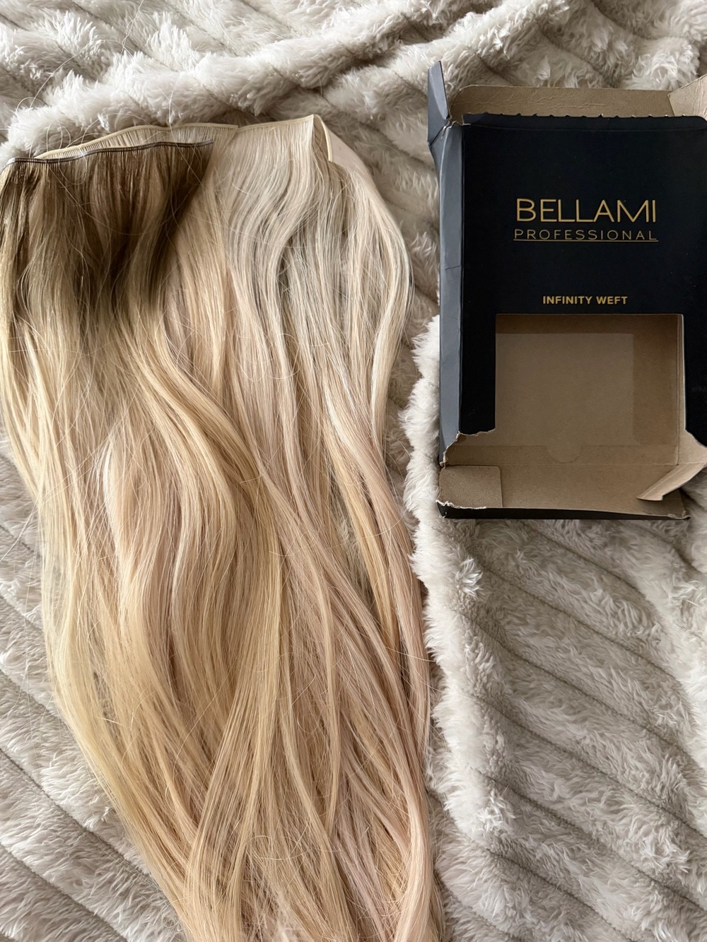 Brand new Bellami 24” infinity wefts
